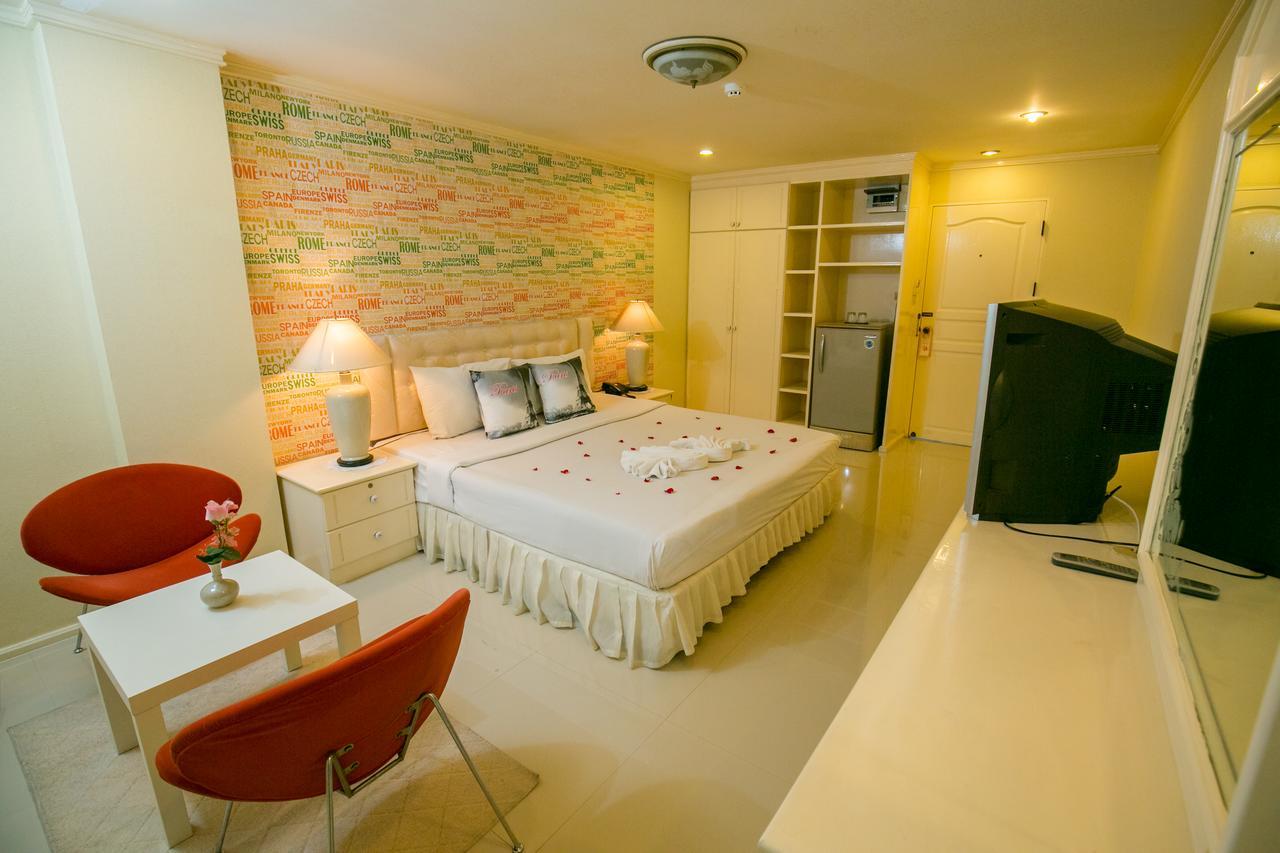 Le Paradis Bangkok Extérieur photo