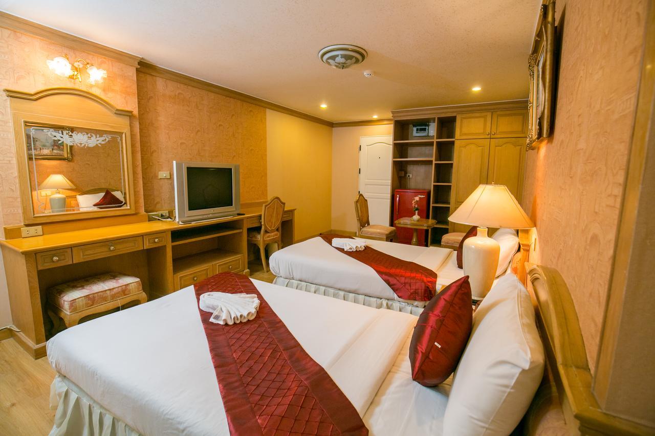 Le Paradis Bangkok Extérieur photo