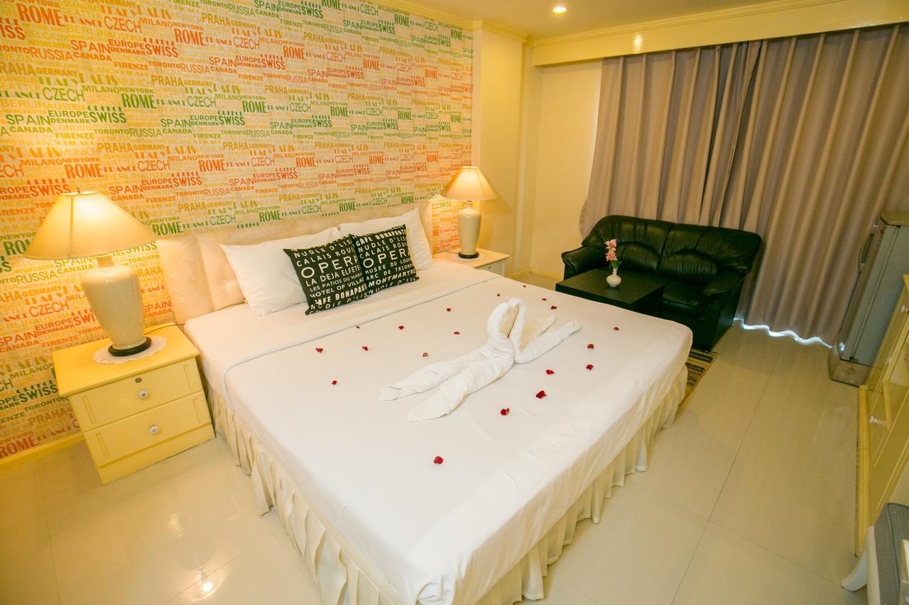 Le Paradis Bangkok Extérieur photo